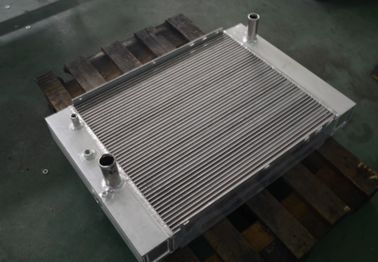 産業滑走のベーンの圧縮機のラジエーターの版のひれの熱交換器