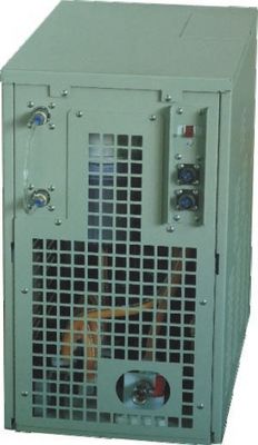 専門レーザーのスリラーの単位 AC220v/50hz の二酸化炭素レーザーのための水スリラーへの空気