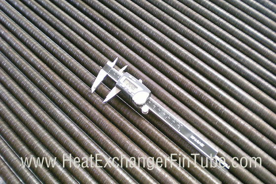 26FPI/1024 FPM/0.976mm A334 Gr の 1/3/6 炭素鋼はひれ付き管に通しました